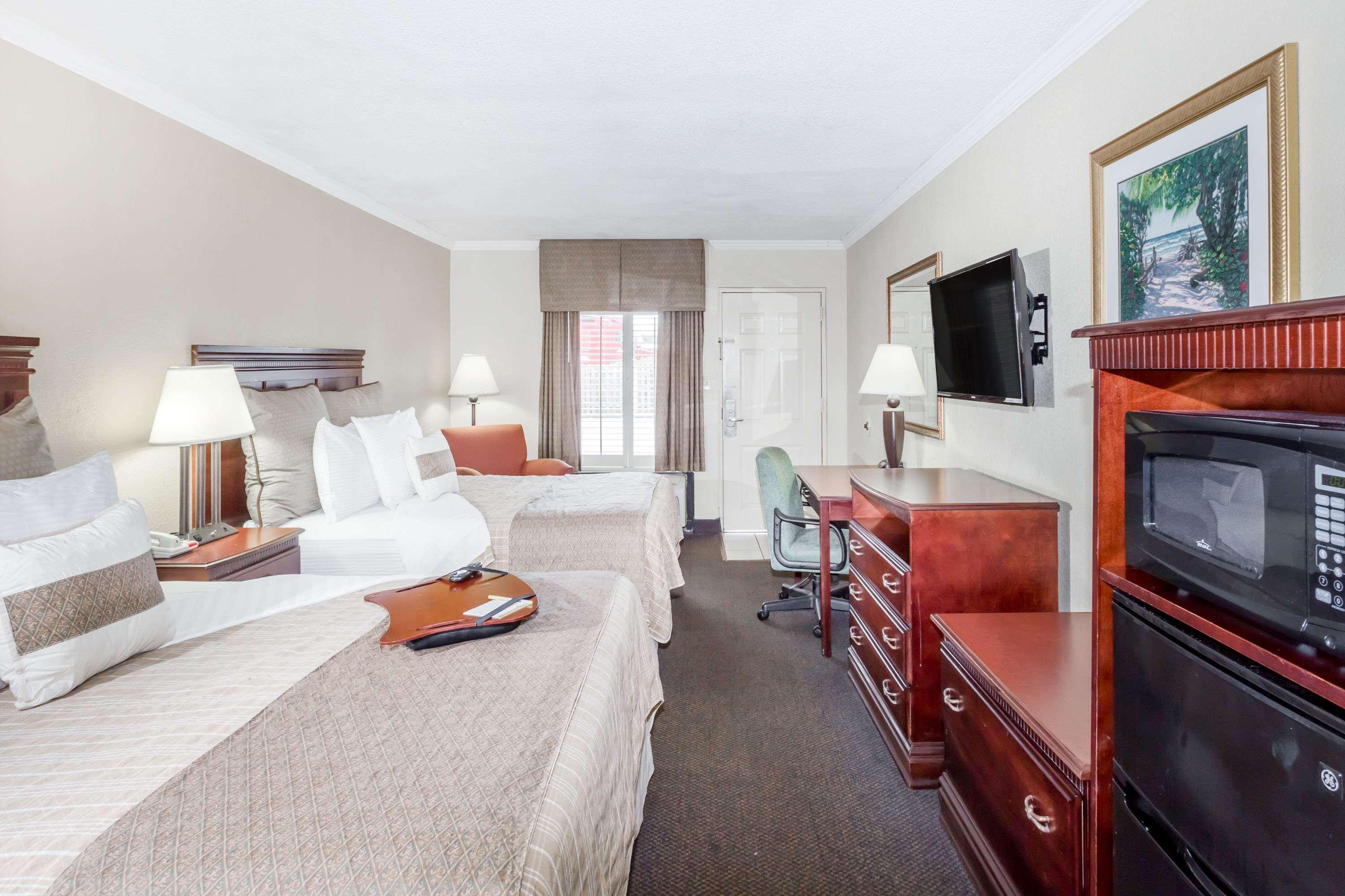 Days Inn By Wyndham Destin Eksteriør bilde
